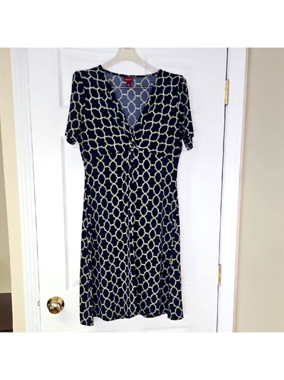 Merona Elegant Navy and Chartruesse Patterned Dress Twist At Bustline Stretchy M - Picture 12 of 12